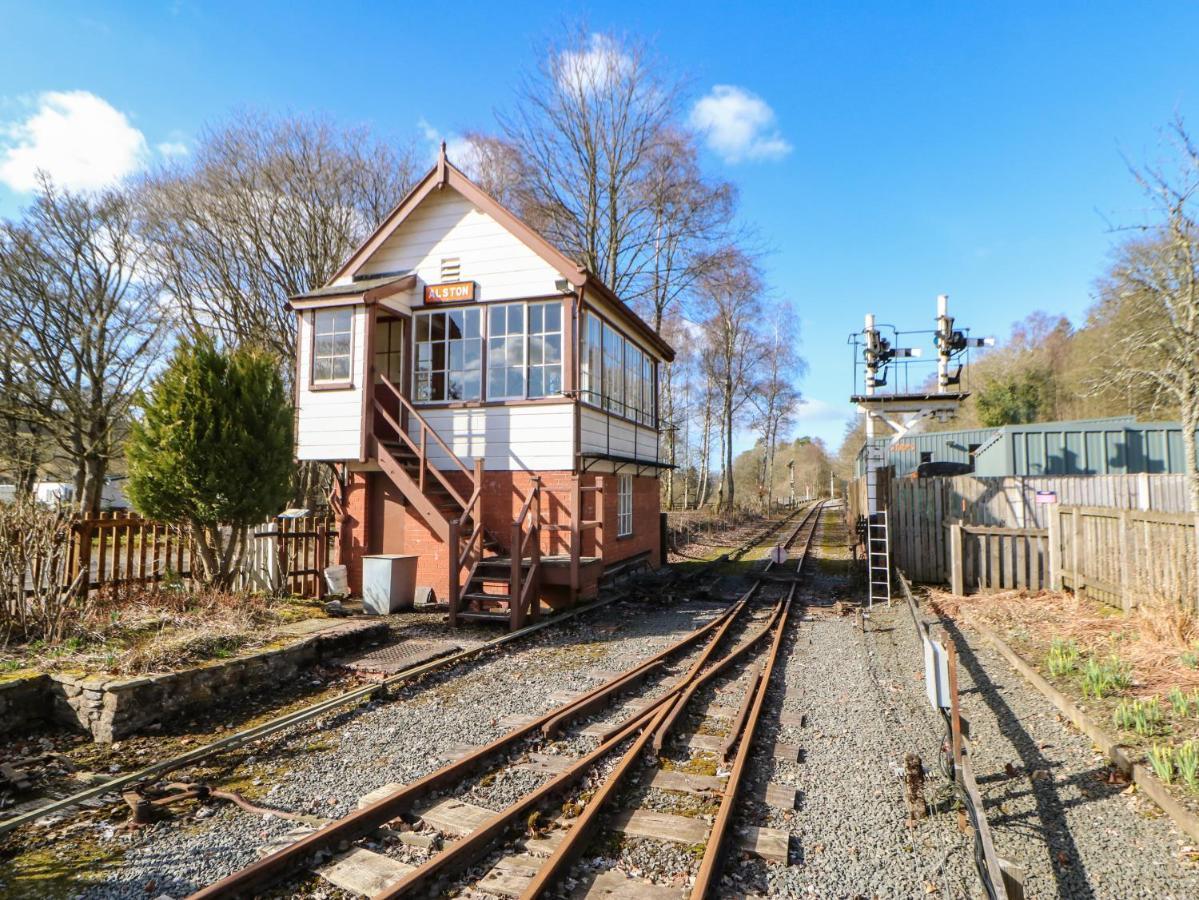 Cross View Cottage Олстън Екстериор снимка