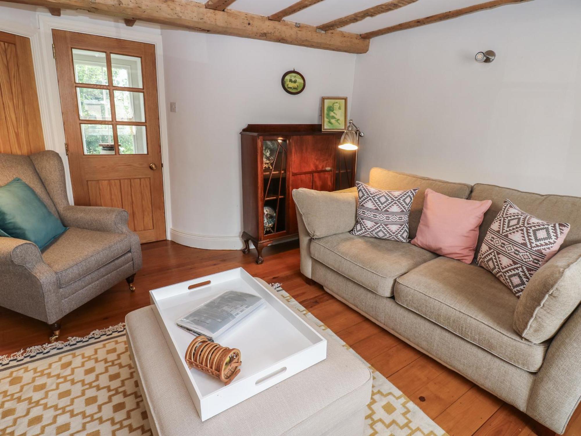 Cross View Cottage Олстън Екстериор снимка
